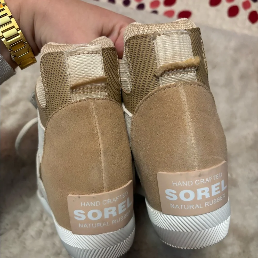 Women’s Sorel Shoes - Picture 3 of 6